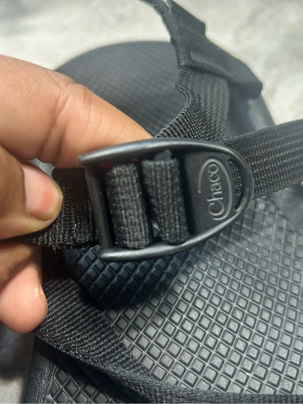 Chaco Men’s Size 13  Black Strappy Comfort Sandals